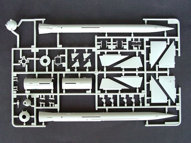 1:35 Trumpeter 00206 J27:J66 SA-2 Guideline Missile met Lanceerinrichting - Sovjet Luchtafweerraket - Tru00206 8 - TRU00206