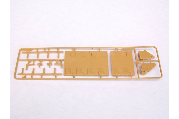 1:35 Trumpeter 00209 M&ouml;rser Karl-Ger&auml;t 040/041 on Railway Transport Wagon WWII &ndash; German Heavy Mortar - Tru00209 18 - TRU00209