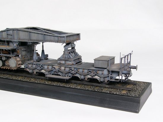 1:35 Trumpeter 00209 M&ouml;rser Karl-Ger&auml;t 040/041 on Railway Transport Wagon WWII &ndash; German Heavy Mortar - Tru00209 6 - TRU00209