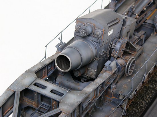 1:35 Trumpeter 00209 M&ouml;rser Karl-Ger&auml;t 040/041 on Railway Transport Wagon WWII &ndash; German Heavy Mortar - Tru00209 7 - TRU00209