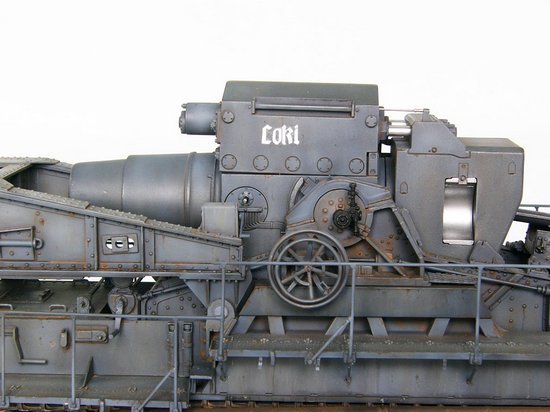 1:35 Trumpeter 00209 M&ouml;rser Karl-Ger&auml;t 040/041 on Railway Transport Wagon WWII &ndash; German Heavy Mortar - Tru00209 8 - TRU00209