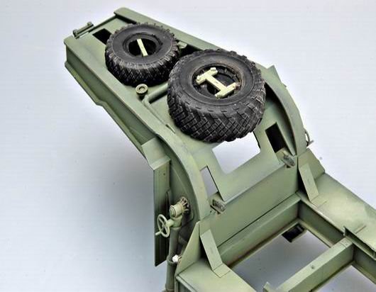 1:35 Trumpeter 00211 MAZ-537G met MAZ/ChMZAP-5247G Oplegger Intermediate Type - Sovjet Zware Transporttruck - Tru00211 10 - TRU00211