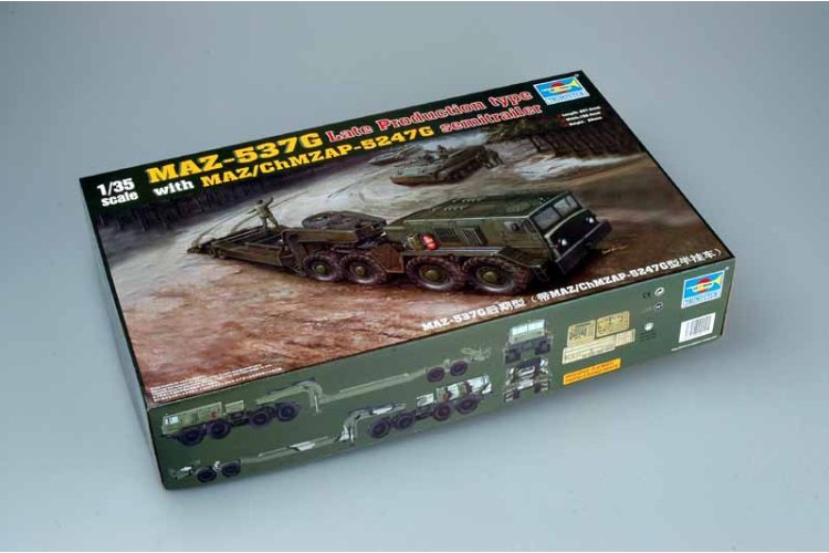 1:35 Trumpeter 00212 MAZ-537G met MAZ/ChMZAP-5247G Oplegger Late Production Type - Sovjet Zware Transporttruck - Tru00212 2 - TRU00212
