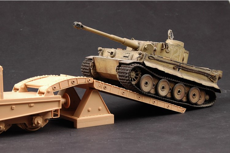 1:35 Trumpeter 00221 Schwere Plattformwagen Type SSyms 80 WWII - Duitse Zware Spoorwagon - Tru00221 10 - TRU00221
