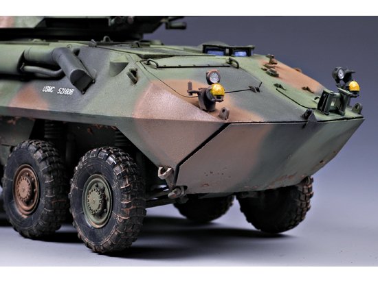 1:35 Trumpeter 00349 USMC LAV-25 Piranha - Amerikaans Pantservoertuig - Tru00349 10 - TRU00349