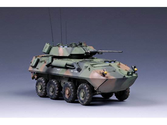 1:35 Trumpeter 00349 USMC LAV-25 Piranha - Amerikaans Pantservoertuig - Tru00349 11 - TRU00349