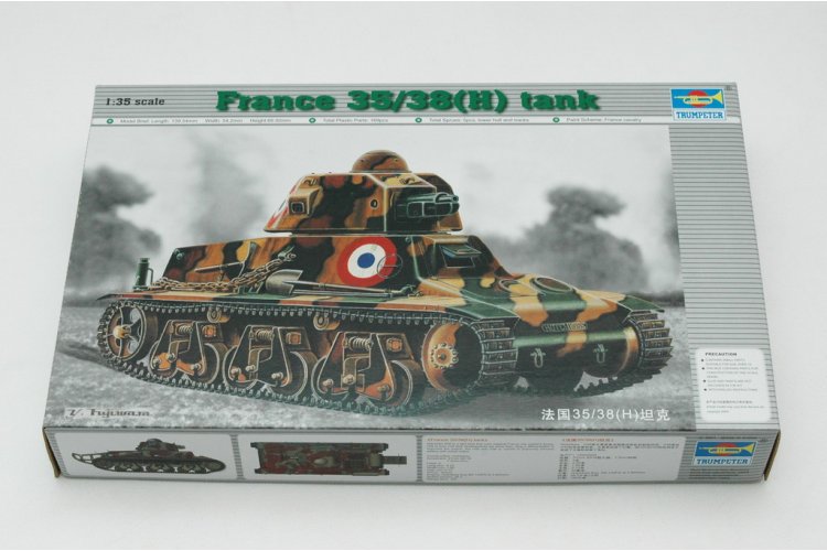 1:35 Trumpeter 00351 Hotchkiss 35/38(H) Tank WWII - Franse Lichte Tank - Tru00351 2 - TRU00351