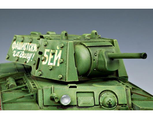 1:35 Trumpeter 00357 KV-1 s Ekranami WWII - Sovjet Zware Tank - Tru00357 22 - TRU00357