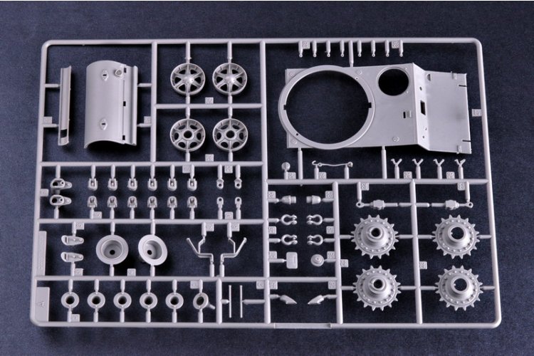 1:35 Trumpeter 00357 KV-1 s Ekranami WWII - Sovjet Zware Tank - Tru00357 7 - TRU00357