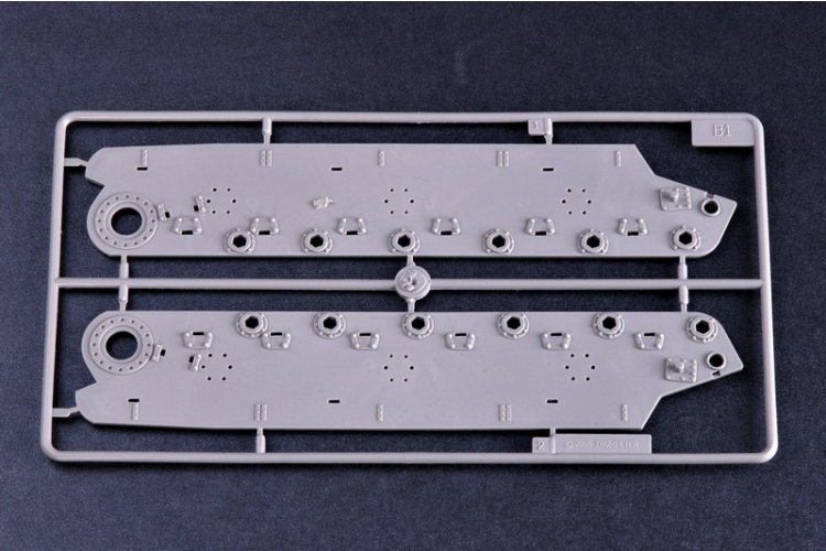 1:35 Trumpeter 00357 KV-1 s Ekranami WWII - Sovjet Zware Tank - Tru00357 8 - TRU00357
