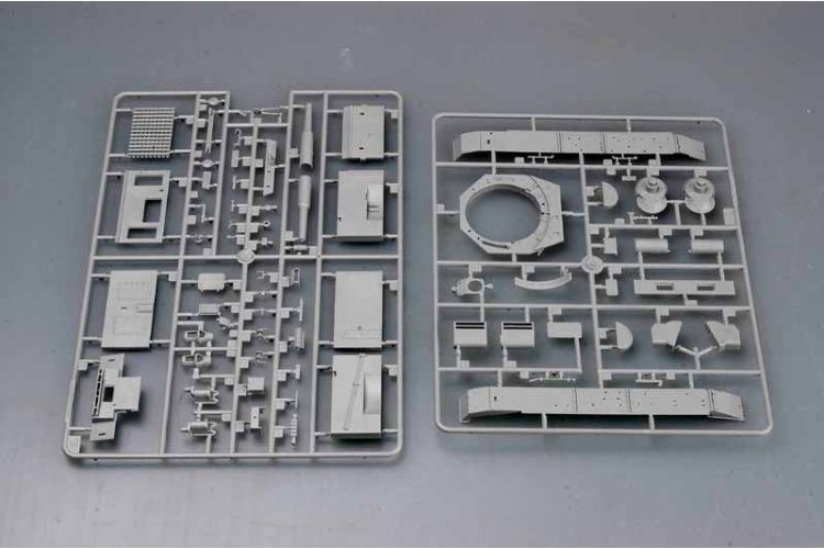 1:35 Trumpeter 00374 Sd.Kfz.165/1 Gesch&uuml;tzwagen IVb f&uuml;r 10,5cm leFH 18/1 (Sf.) WWII - Duitse Houwitser - Tru00374 7 - TRU00374