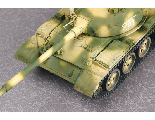 1:35 Trumpeter 00377 T-62 Mod. 1972 &ndash; Soviet Main Battle Tank - Tru00377 15 - TRU00377