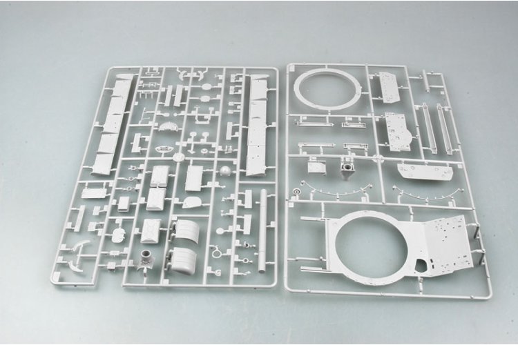1:35 Trumpeter 00377 T-62 Mod. 1972 &ndash; Soviet Main Battle Tank - Tru00377 6 - TRU00377