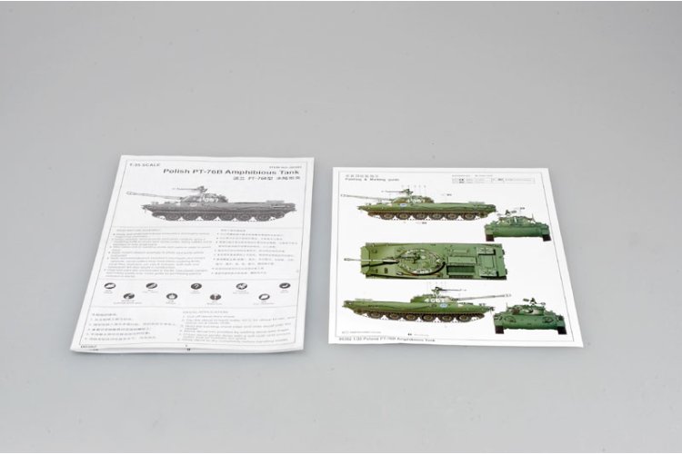 1:35 Trumpeter 00382 PT-76B Amphibious Tank - Poolse Amfibische Lichte Tank - Tru00382 4 - TRU00382