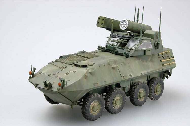 1:35 Trumpeter 00393 USMC LAV-AD - Light Armored Vehicle-Air Defense - Amerikaans Luchtafweervoertuig - Tru00393 10 - TRU00393