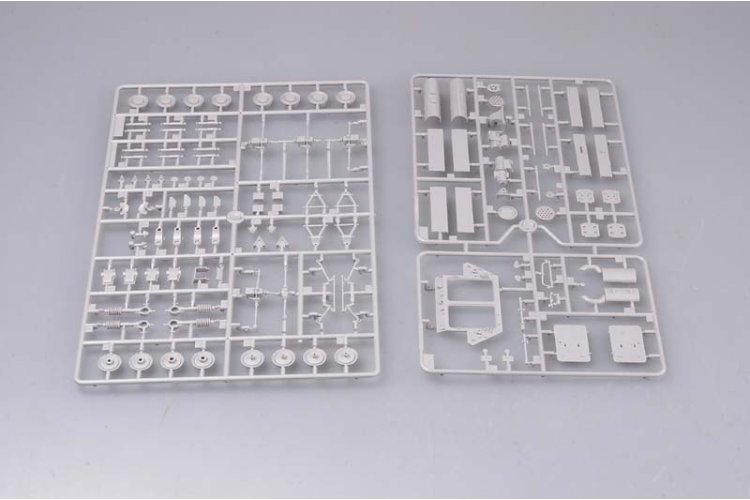 1:35 Trumpeter 00393 USMC LAV-AD - Light Armored Vehicle-Air Defense - Amerikaans Luchtafweervoertuig - Tru00393 6 - TRU00393