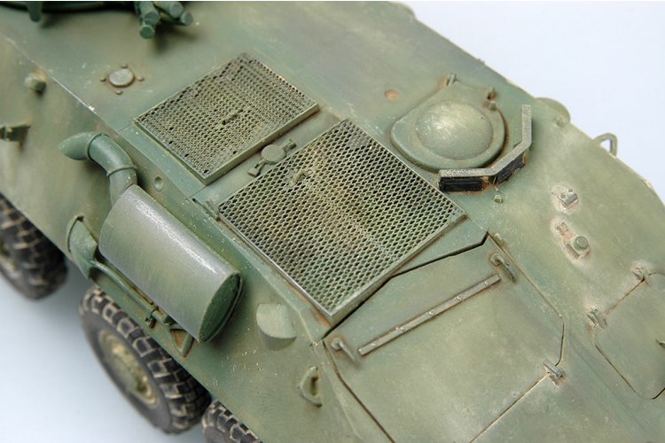 1:35 Trumpeter 00393 USMC LAV-AD - Light Armored Vehicle-Air Defense - Amerikaans Luchtafweervoertuig - Tru00393 8 - TRU00393