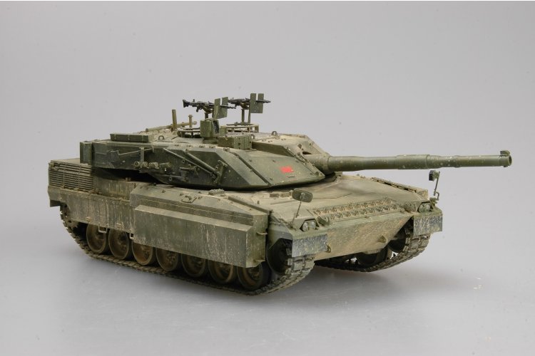 1:35 Trumpeter 00394 C1 Ariete MBT met Extra Bepantsering - Italiaanse Hoofdgevechtstank - Tru00394 10 - TRU00394