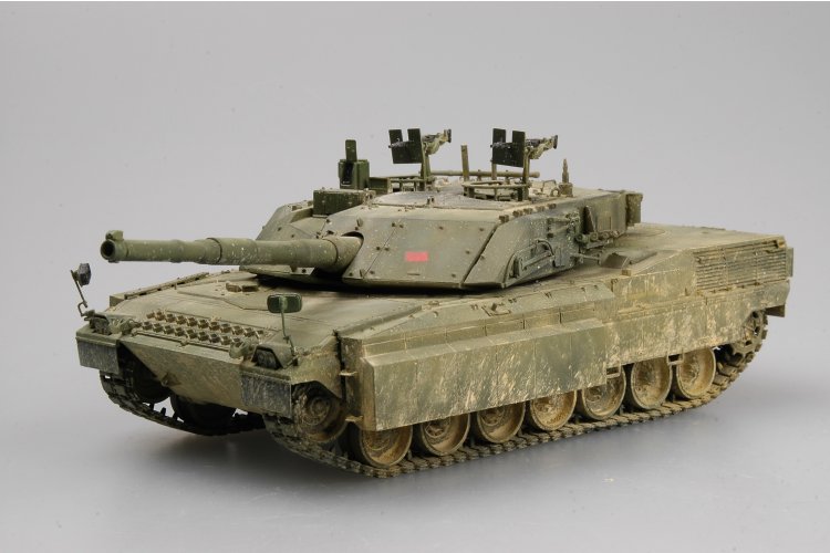 1:35 Trumpeter 00394 C1 Ariete MBT met Extra Bepantsering - Italiaanse Hoofdgevechtstank - Tru00394 11 - TRU00394
