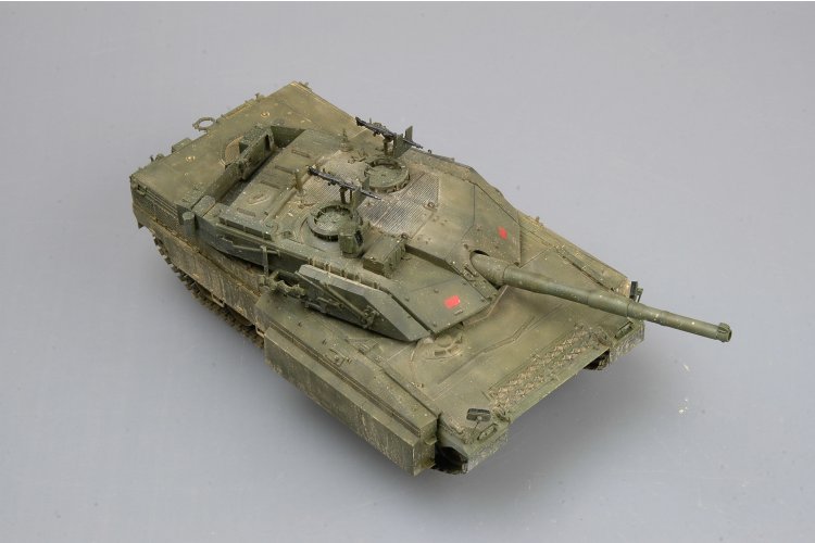 1:35 Trumpeter 00394 C1 Ariete MBT met Extra Bepantsering - Italiaanse Hoofdgevechtstank - Tru00394 9 - TRU00394
