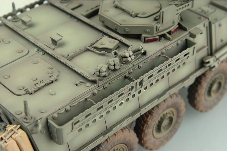 1:35 Trumpeter 00398 M1131 Stryker FSV - Amerikaans Artillerieverkenningsvoertuig - Tru00398 11 - TRU00398