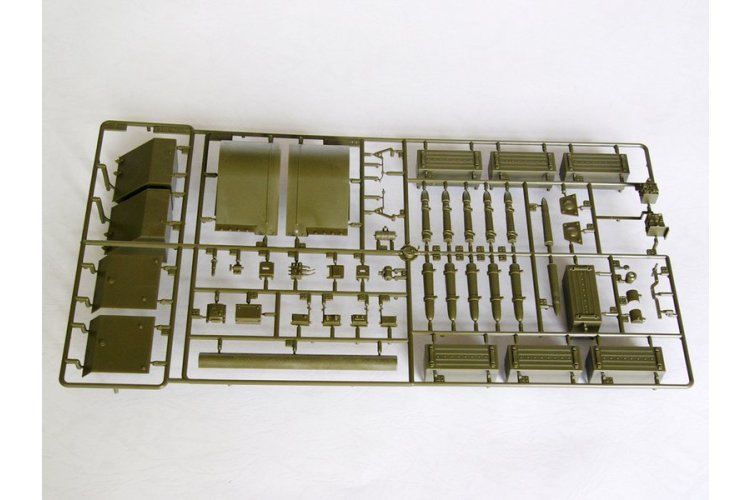 1:16 Trumpeter 00902 T-34/85 Model 1944 Factory No.183 WWII &ndash; Soviet Medium Tank - Tru00902 12 - TRU00902