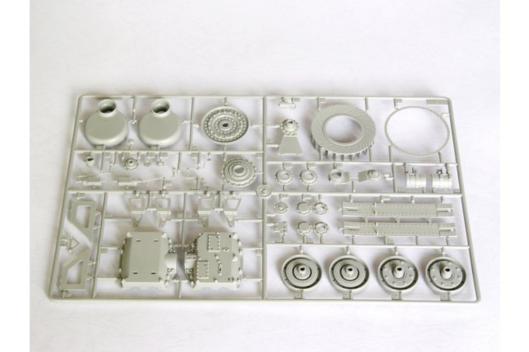 1:16 Trumpeter 00905 T-34/76 Model 1942 WWII &ndash; Soviet Medium Tank - Tru00905 13 - TRU00905