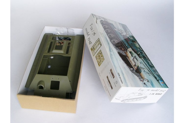 1:16 Trumpeter 00905 T-34/76 Model 1942 WWII &ndash; Soviet Medium Tank - Tru00905 4 - TRU00905
