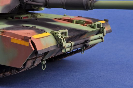 1:16 Trumpeter 00926 M1A1 AIM Main Battle Tank - Amerikaanse Hoofdgevechtstank - Tru00926 24 - TRU00926