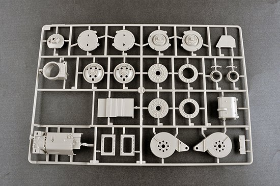 1:16 Trumpeter 00928 Sd.Kfz.171 Panther Ausf.G Early Version WWII - Duitse Middelzware Tank - Tru00928 32 - TRU00928