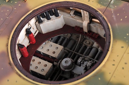 1:16 Trumpeter 00928 Sd.Kfz.171 Panther Ausf.G Early Version WWII - Duitse Middelzware Tank - Tru00928 44 - TRU00928