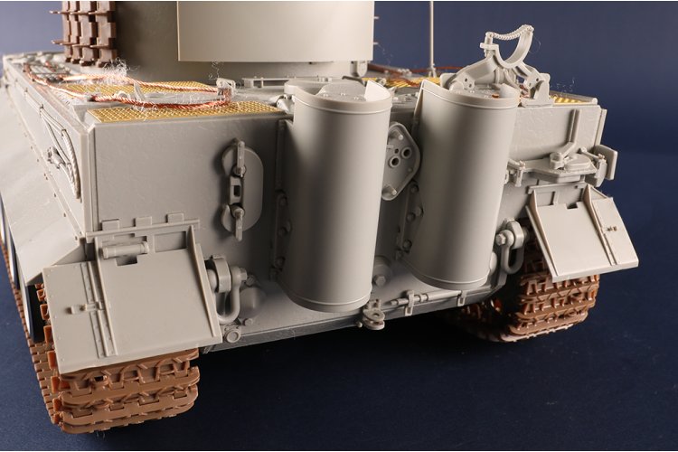 1:16 Trumpeter 00944 Pz.Kpfw.VI Ausf.E Sd.Kfz.181 Tiger I - Medium productie - Tank - Tru00944 9 - TRU00944