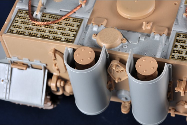 1:16 Trumpeter 00945 Pz.Kpfw.VI Ausf.E Sd.Kfz. 181 Tiger I - Late Production - Tru00945 95 - TRU00945