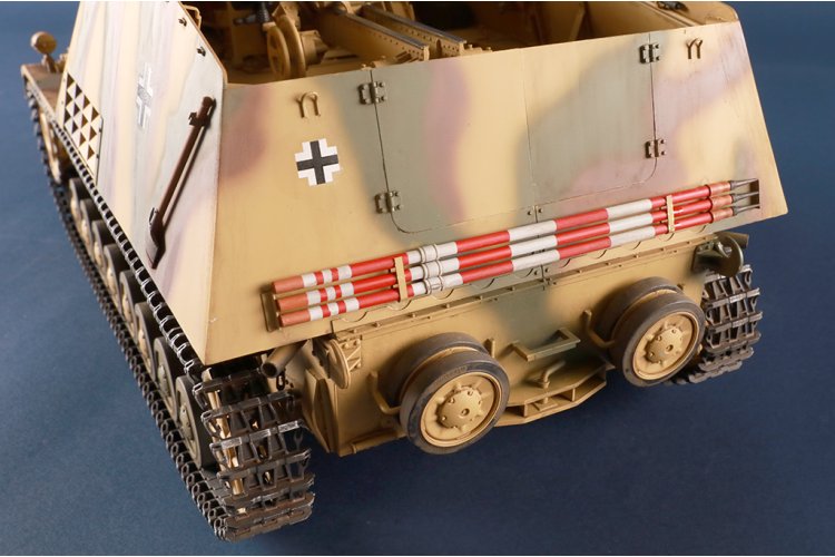 1:16 Trumpeter 00953 Duitse Sd.Kfz.165 Hummel &ndash; Late Productie  - Zelfrijdende Artillerie - Tank - Tru00953 12 - TRU00953