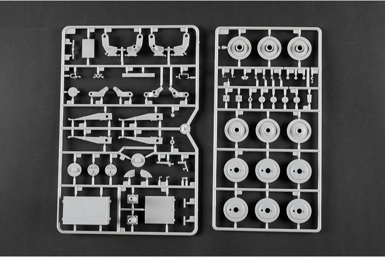 1:16 Trumpeter 00953 Duitse Sd.Kfz.165 Hummel &ndash; Late Productie  - Zelfrijdende Artillerie - Tank - Tru00953 33 - TRU00953