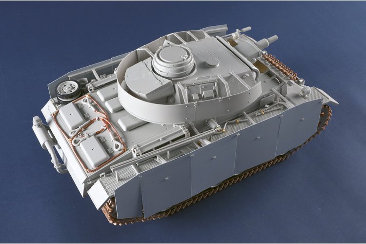 1:16 Trumpeter 00956 Pz.Kpfw. III Ausf. N WWII - Duitse Tank - Tru00956 7 - TRU00956