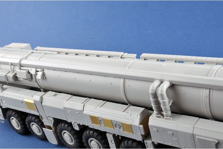 1:35 Trumpeter 01082 15U175 TEL van RS-12M1 Topol-M ICBM-complex - Russische Mobiele Raketlanceerder - Tru01082 42 - TRU01082