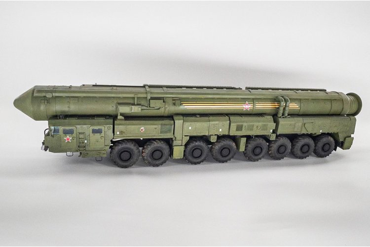 1:35 Trumpeter 01082 15U175 TEL van RS-12M1 Topol-M ICBM-complex - Russische Mobiele Raketlanceerder - Tru01082 59 - TRU01082