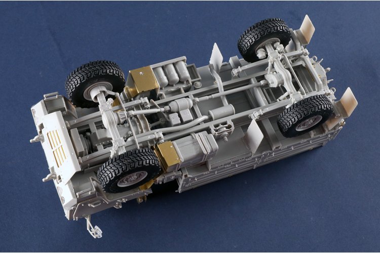 1:35 Trumpeter 01097 M1078A1P2 LMTV - Amerikaanse Militaire Truck - Tru01097 13 - TRU01097