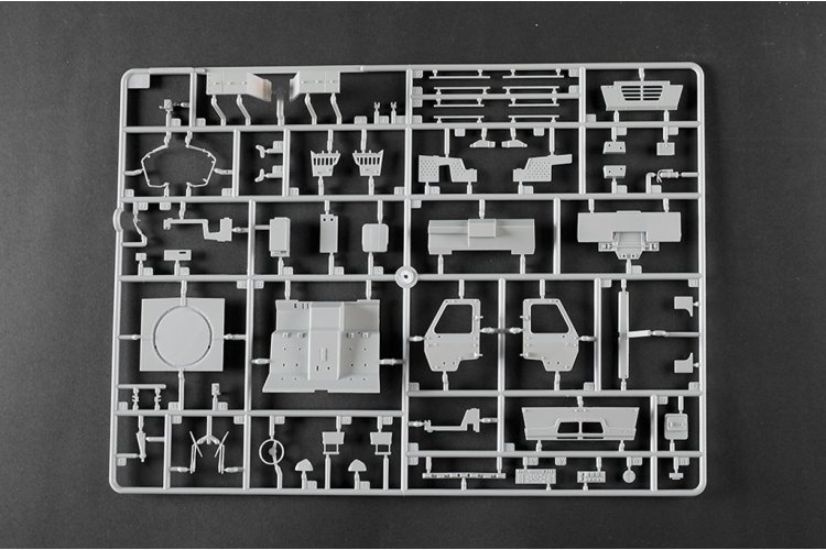 1:35 Trumpeter 01097 M1078A1P2 LMTV - Amerikaanse Militaire Truck - Tru01097 16 - TRU01097