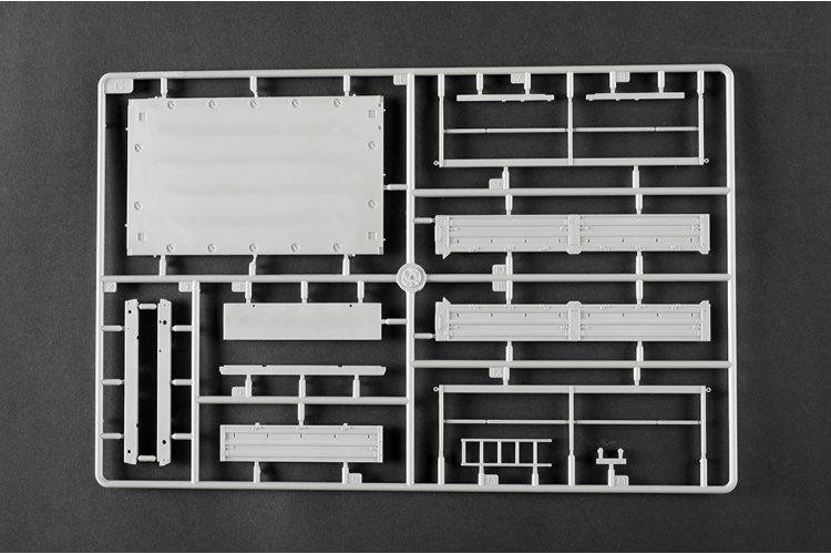 1:35 Trumpeter 01097 M1078A1P2 LMTV - Amerikaanse Militaire Truck - Tru01097 18 - TRU01097