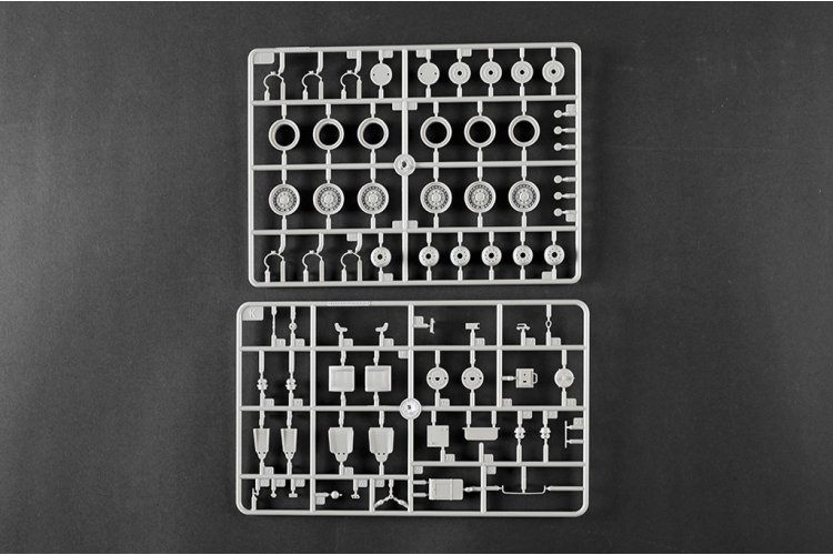 1:35 Trumpeter 01097 M1078A1P2 LMTV - Amerikaanse Militaire Truck - Tru01097 23 - TRU01097