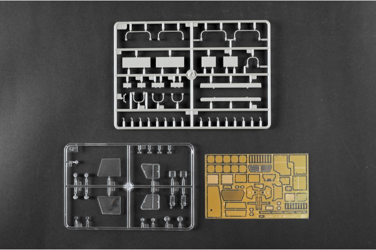 1:35 Trumpeter 01097 M1078A1P2 LMTV - Amerikaanse Militaire Truck - Tru01097 24 - TRU01097