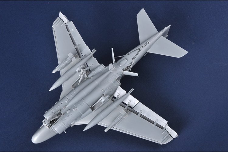 1:72 Trumpeter 01640 Grumman A-6A Intruder - Tru01640 7 - TRU01640