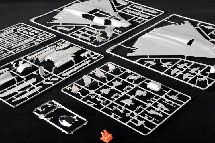 1:72 Trumpeter 01689 PLAAF J-36 Prototype - Chinees Gevechtsvliegtuig - Tru01689 22 - TRU01689