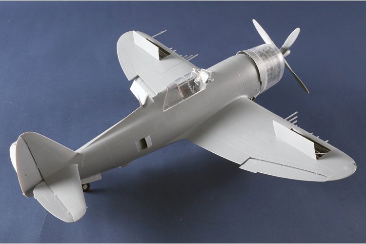 1:24 Trumpeter 02427 Republic P-47D Thunderbolt Razorback WWII - Amerikaans Jachtvliegtuig - Tru02427 8 - TRU02427