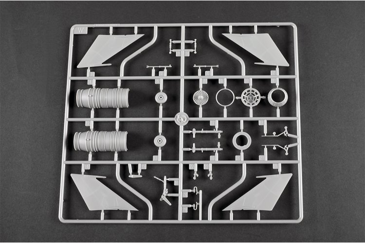 1:48 Trumpeter 02824 JJ-7 Trainer Plane - Tru02824 97 - TRU02824