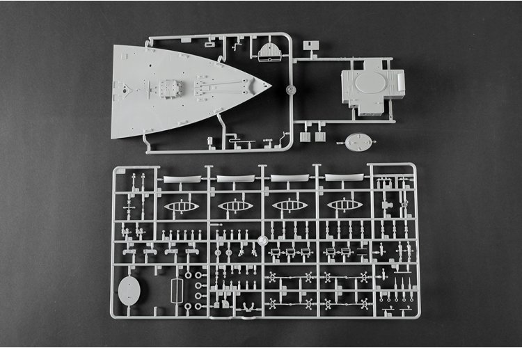 1:200 Trumpeter 03721 HMHS Britannic - Britse Olympic-klasse Hospitaalschip WWI - Passagiersschip - Tru03721 22 - TRU03721