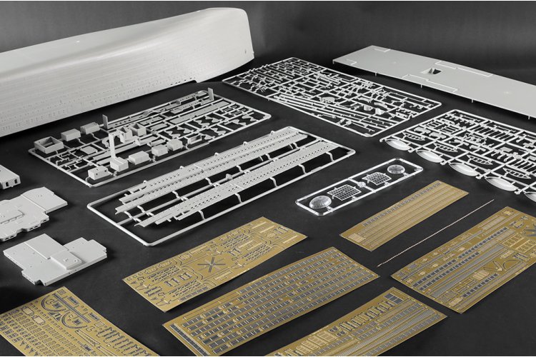 1:200 Trumpeter 03721 HMHS Britannic - Britse Olympic-klasse Hospitaalschip WWI - Passagiersschip - Tru03721 33 - TRU03721