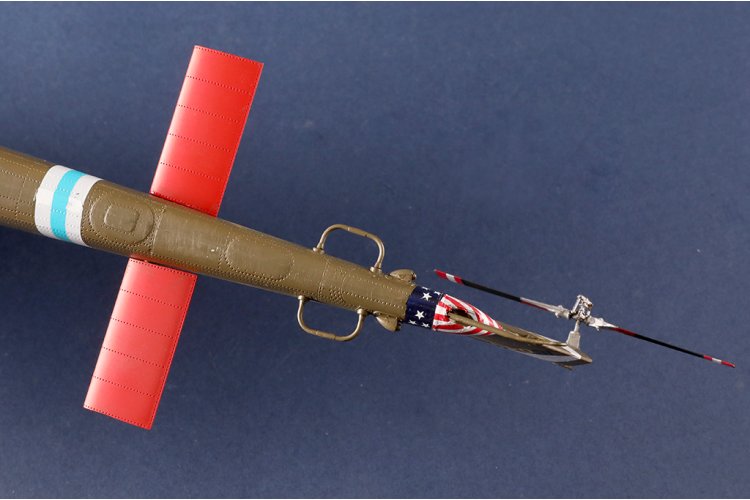 1:35 Trumpeter 05112 UH-1B Huey Gunship - Amerikaanse Militaire Helikopter - Tru05112 35 - TRU05112